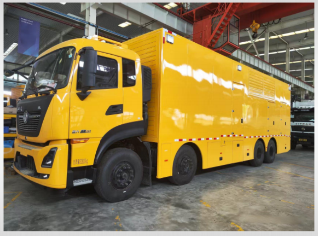 Chongqing Wholechaintech fornisce con successo involucri di retrofit personalizzati per camion elettrici, dimostrando la capacità di produzione personalizzata end-to-end