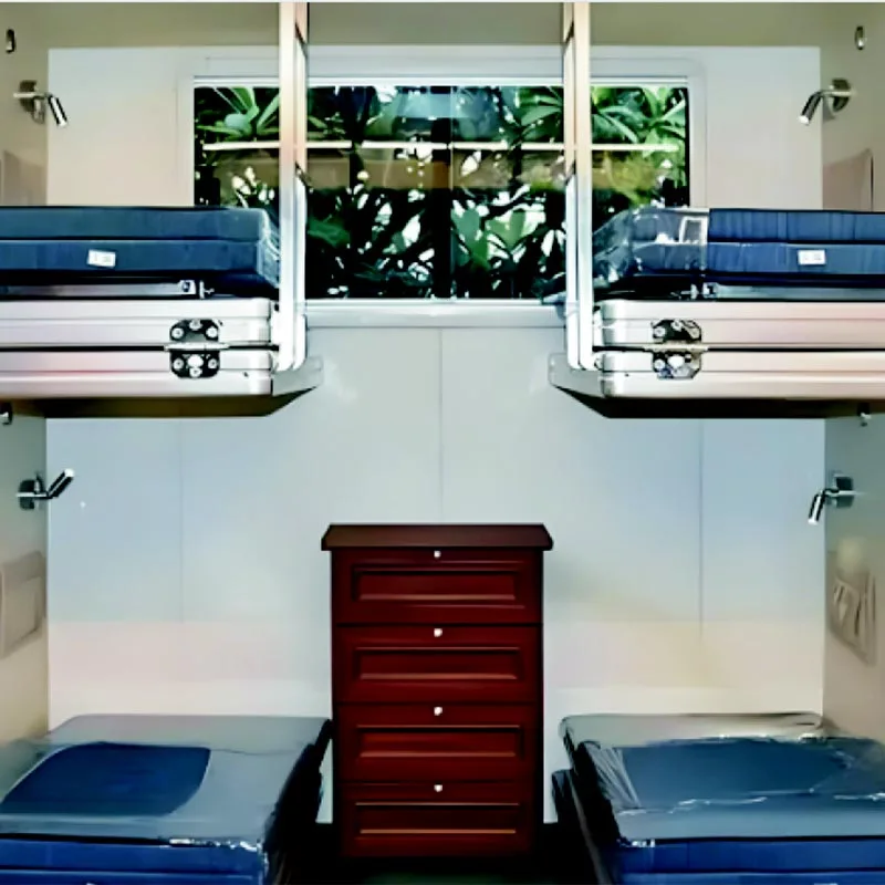 Letto pieghevole nel veicolo